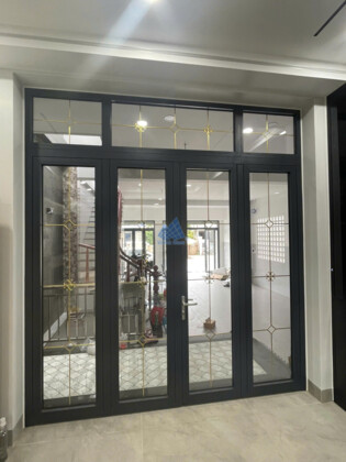 Cửa Nhôm PMI PressMetal Malaysia: Các Hệ Nhôm, Đặc Điểm & Ứng Dụng