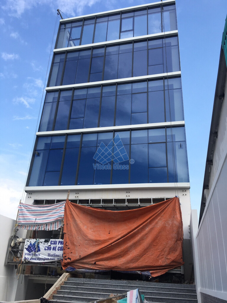 mat-dung-nhom-kinh-office-building-cu-chi.jpg