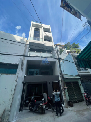 NHÀ PHỐ – LŨY BÁN BÍCH